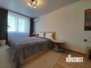 1-к квартира, посуточно, 37м2, 16/18 этаж