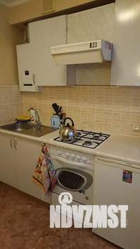 1-к квартира, посуточно, 32м2, 3/5 этаж