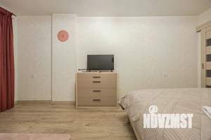 1-к квартира, посуточно, 34м2, 1/1 этаж