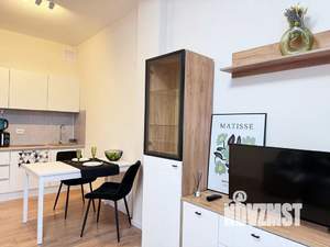 Студия квартира, посуточно, 30м2, 4/8 этаж