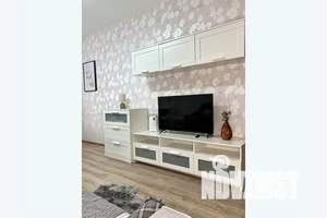 1-к квартира, посуточно, 42м2, 1/10 этаж