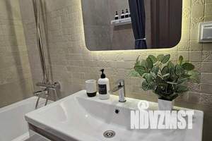 1-к квартира, посуточно, 38м2, 3/19 этаж