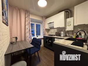 2-к квартира, посуточно, 42м2, 1/5 этаж