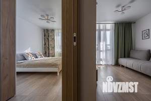 1-к квартира, посуточно, 35м2, 6/19 этаж