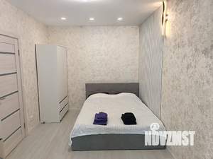 1-к квартира, посуточно, 40м2, 6/10 этаж