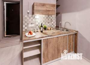 Студия квартира, посуточно, 25м2, 1/4 этаж