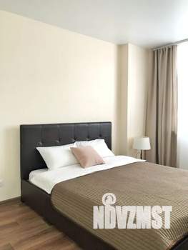 1-к квартира, посуточно, 40м2, 10/20 этаж