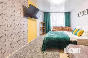 3-к квартира, посуточно, 65м2, 1/1 этаж