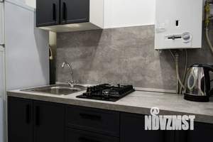 1-к квартира, посуточно, 35м2, 3/5 этаж