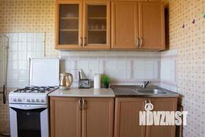 2-к квартира, посуточно, 49м2, 1/1 этаж