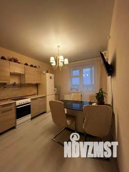 1-к квартира, посуточно, 37м2, 17/17 этаж