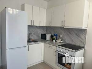 1-к квартира, посуточно, 38м2, 3/25 этаж