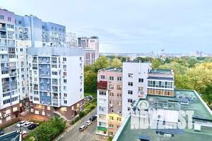 3-к квартира, посуточно, 109м2, 9/16 этаж