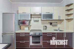 1-к квартира, посуточно, 50м2, 1/1 этаж