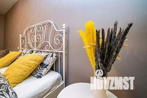 1-к квартира, посуточно, 44м2, 7/10 этаж