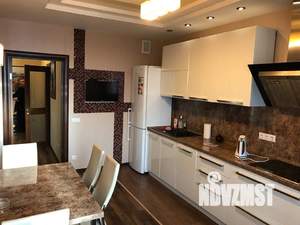 3-к квартира, на длительный срок, 110м2, 15/19 этаж