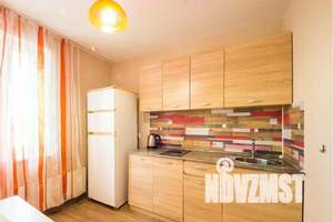 1-к квартира, посуточно, 39м2, 14/23 этаж