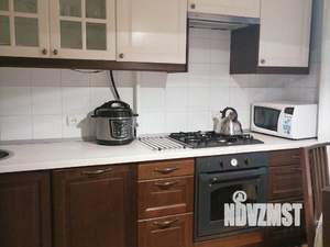 2-к квартира, посуточно, 60м2, 1/1 этаж