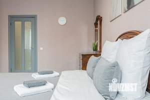 2-к квартира, посуточно, 65м2, 1/1 этаж