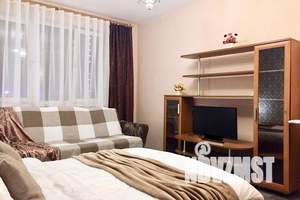 1-к квартира, посуточно, 42м2, 7/17 этаж