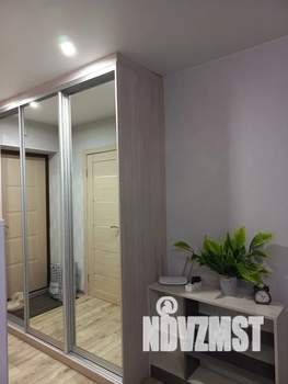 Студия квартира, посуточно, 25м2, 12/18 этаж