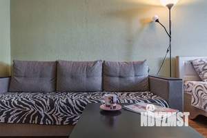 1-к квартира, посуточно, 42м2, 5/25 этаж