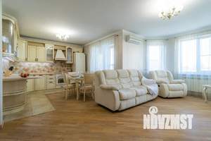 2-к квартира, посуточно, 84м2, 7/17 этаж