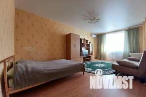 1-к квартира, посуточно, 59м2, 15/18 этаж