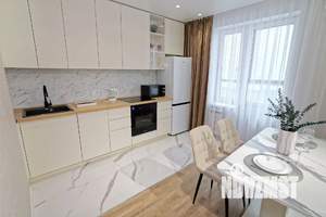 1-к квартира, посуточно, 50м2, 3/10 этаж