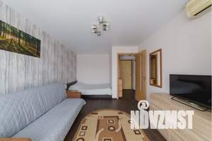 1-к квартира, посуточно, 41м2, 8/9 этаж