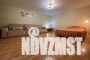 1-к квартира, посуточно, 38м2, 4/5 этаж