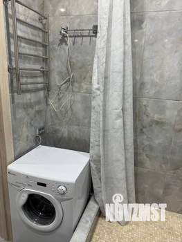 Студия квартира, посуточно, 38м2, 1/17 этаж