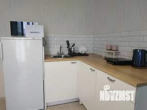 1-к квартира, посуточно, 44м2, 8/17 этаж