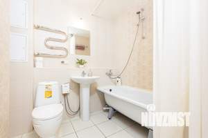 1-к квартира, посуточно, 42м2, 1/1 этаж