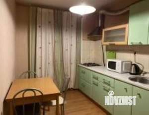 2-к квартира, посуточно, 42м2, 1/1 этаж