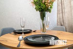 Студия квартира, посуточно, 46м2, 1/5 этаж