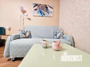 1-к квартира, посуточно, 40м2, 1/17 этаж