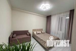 1-к квартира, посуточно, 42м2, 7/17 этаж