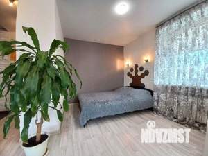 1-к квартира, посуточно, 37м2, 1/1 этаж