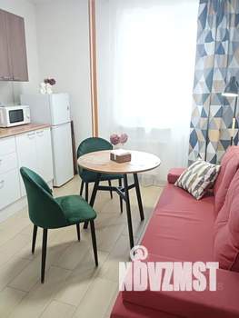 1-к квартира, посуточно, 36м2, 8/10 этаж