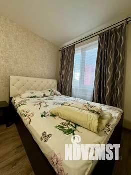 1-к квартира, посуточно, 40м2, 5/10 этаж