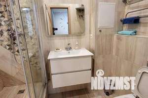 1-к квартира, посуточно, 37м2, 17/25 этаж