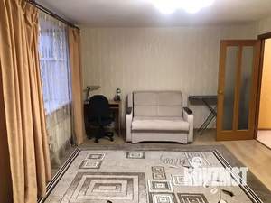 1-к квартира, посуточно, 50м2, 2/10 этаж