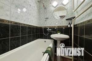 1-к квартира, посуточно, 32м2, 5/9 этаж