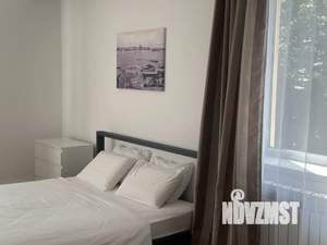 1-к квартира, посуточно, 42м2, 1/3 этаж