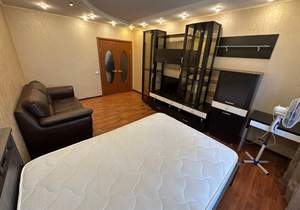 1-к квартира, на длительный срок, 45м2, 6/10 этаж