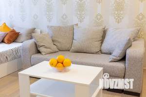 1-к квартира, посуточно, 42м2, 11/18 этаж