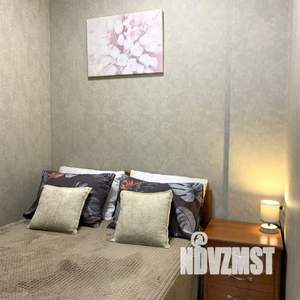 1-к квартира, посуточно, 38м2, 1/1 этаж