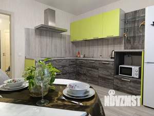 1-к квартира, посуточно, 38м2, 8/17 этаж