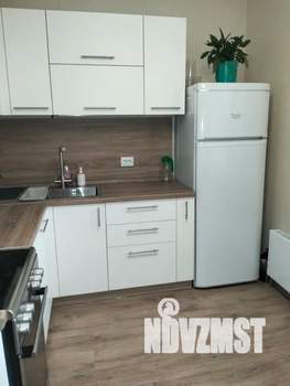1-к квартира, посуточно, 40м2, 12/22 этаж